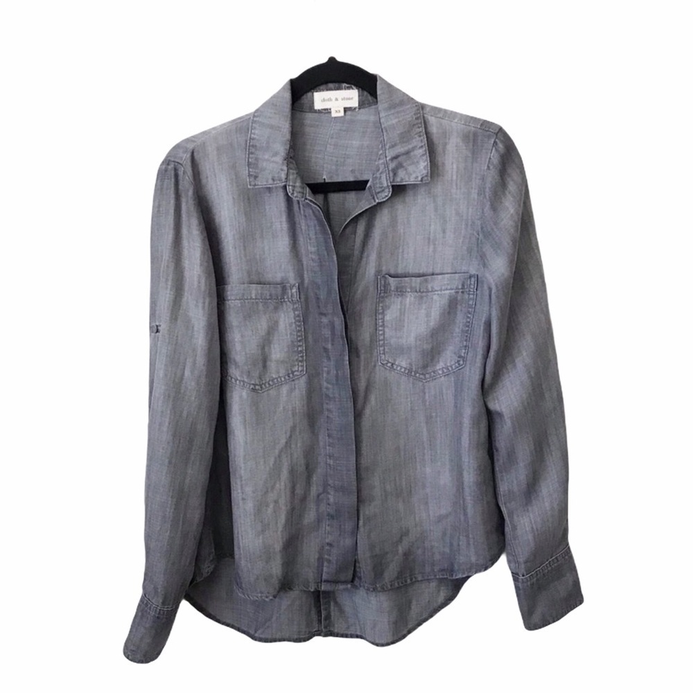 Cloth & Stone Gray Button Up Long Sleeve Shirt